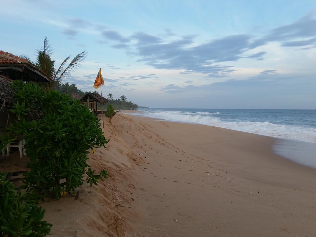 Tranquality Chalets Tangalle Room photo