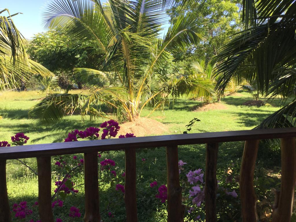 Tranquality Chalets Tangalle Exterior photo