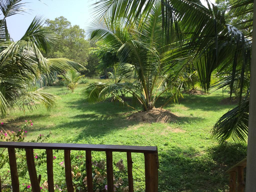 Tranquality Chalets Tangalle Exterior photo